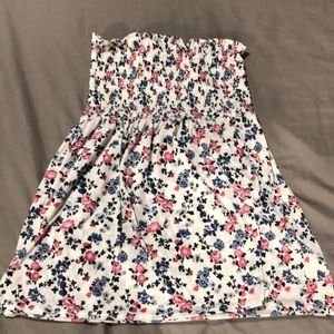 Strapless floral shirt